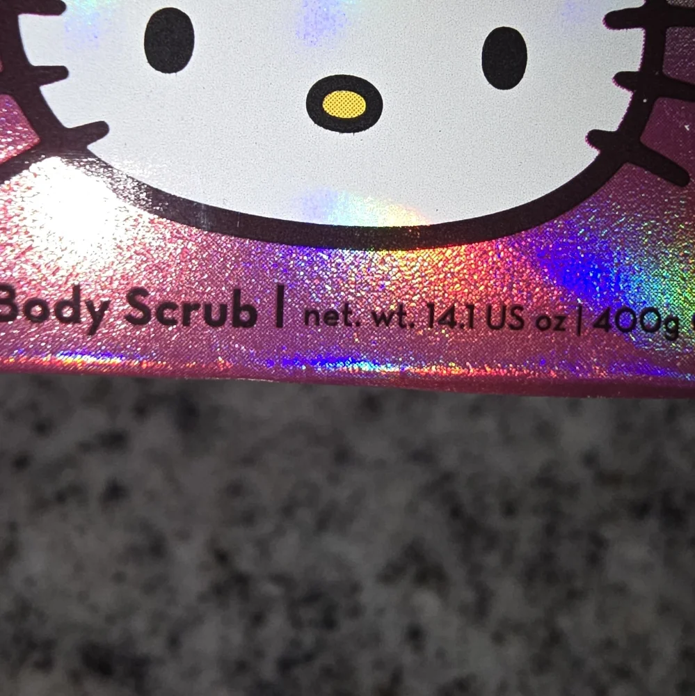 Hello Kitty Body Scrub/Bath Bomb